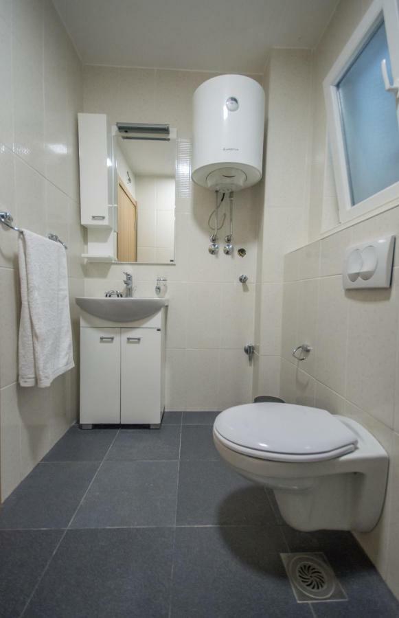 Queen Teuta Hotel Risan Ngoại thất bức ảnh